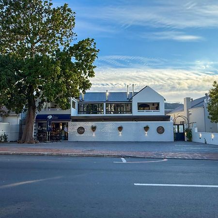 Le Petit Manoir Boutique Hotel فرانستشوك المظهر الخارجي الصورة