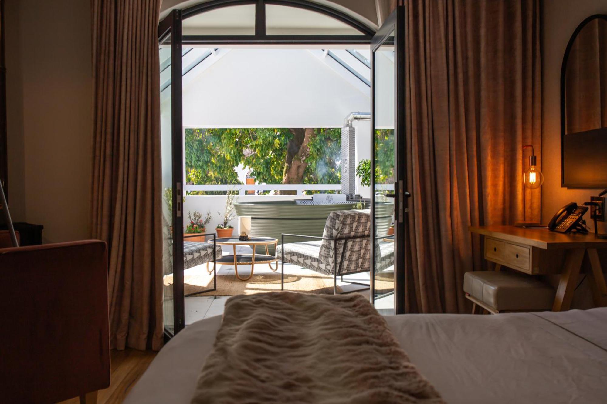 Le Petit Manoir Boutique Hotel فرانستشوك المظهر الخارجي الصورة